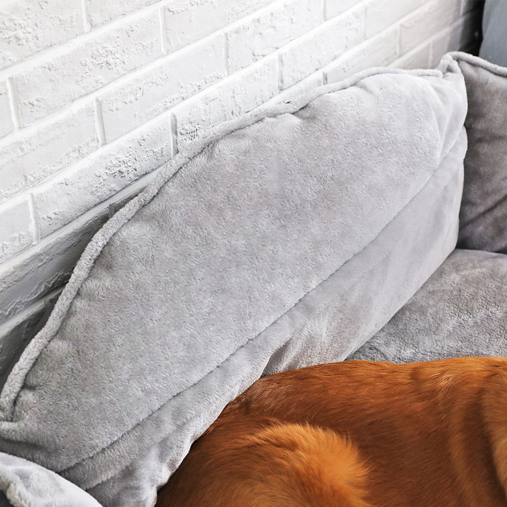 Fetch&Purr™ Portable Dog Bed